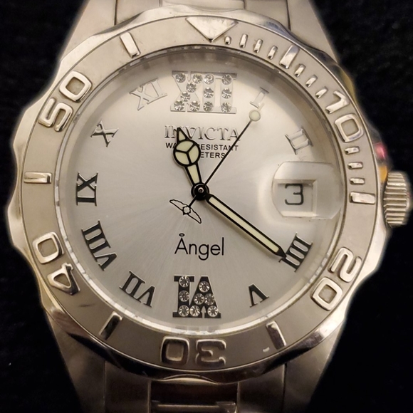 Invicta Accessories - Women's INVICTA watch